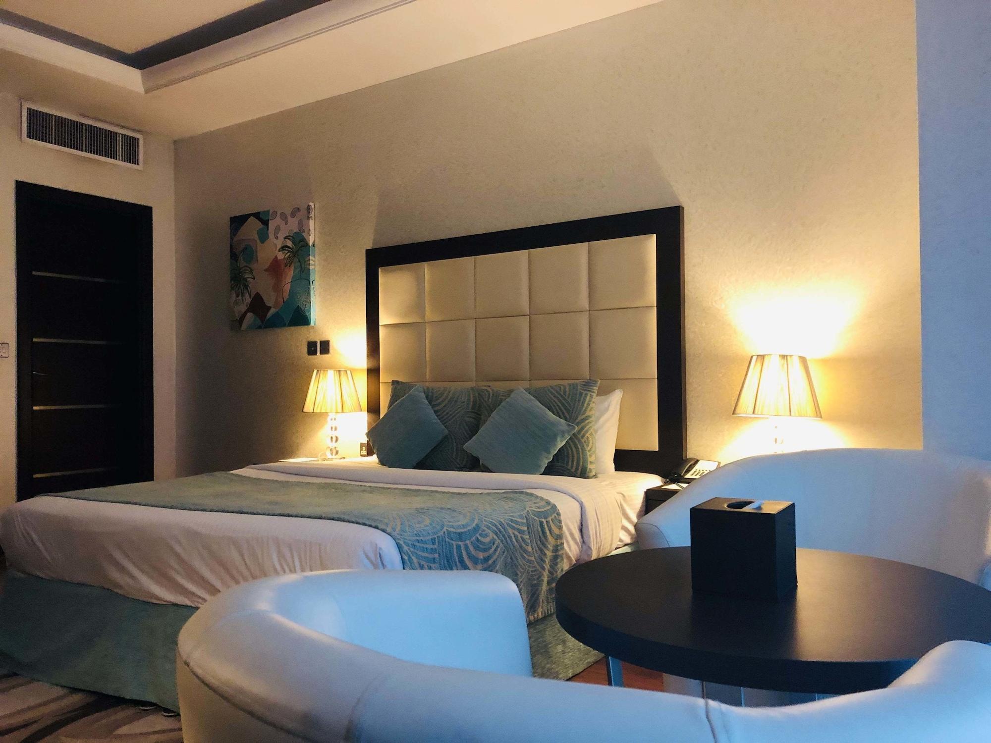 Hotel Gokulam Park Ad Dawhah Esterno foto