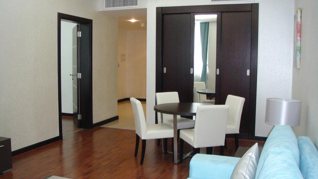 Hotel Gokulam Park Ad Dawhah Esterno foto