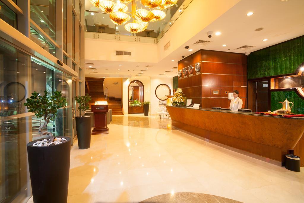 Hotel Gokulam Park Ad Dawhah Esterno foto