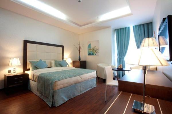 Hotel Gokulam Park Ad Dawhah Esterno foto